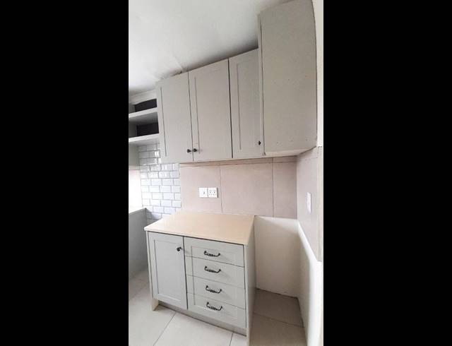 4 BEDROOM HOUSE FOR SALE IN BEACON HILL